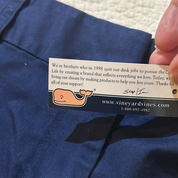 Vineyard vine dayboat classic shorts solid deep bay. NWT. Size 14. - Picture 8 of 11